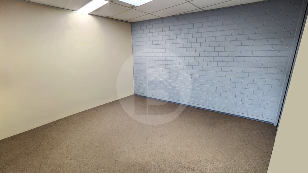 Click to view all images 7B/30 FOUNDRY ROAD Seven Hills NSW 2147 - Image 2