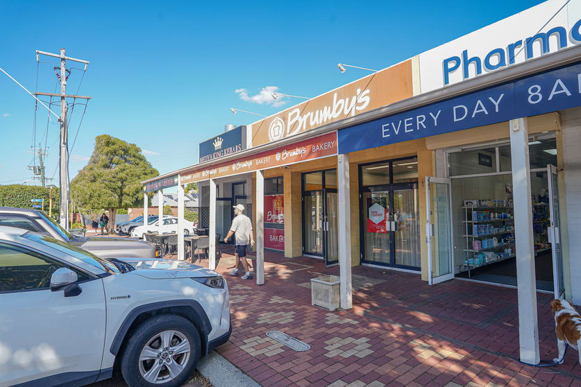 Click to view all images Shop 2/898 Beaufort Street Inglewood WA 6052 - Image 2