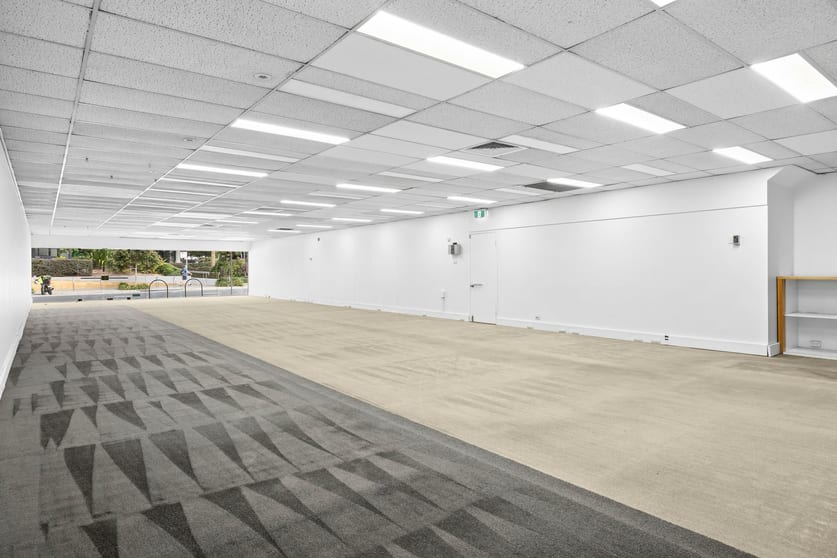 Click to view all images Howard Avenue Dee Why NSW 2099 - Image 2