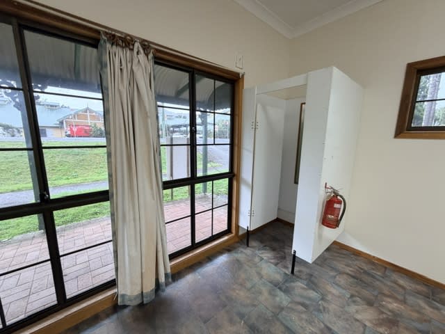 Click to view all images Shop 1/40 Cullen Street Nimbin NSW 2480 - Image 3