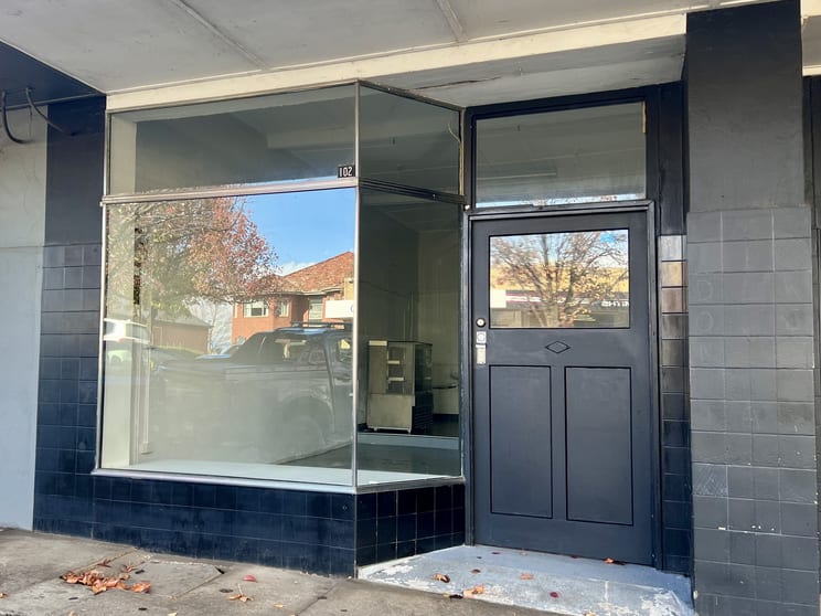 Click to view all images 102 Kendal Street Cowra NSW 2794 - Image 1