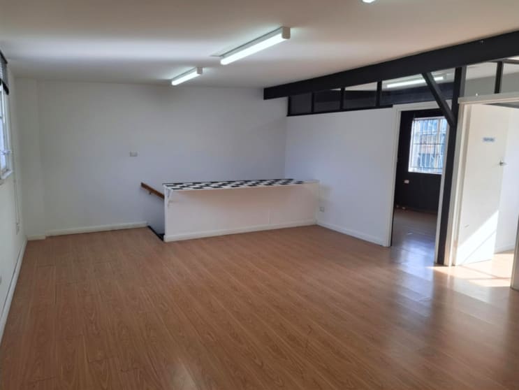 Click to view all images 8B Shirlow Street Marrickville NSW 2204 - Image 3