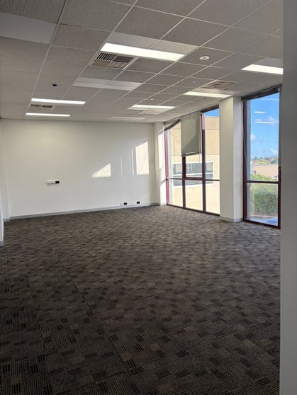 Click to view all images 211-213 Main South Road Morphett Vale SA 5162 - Image 3