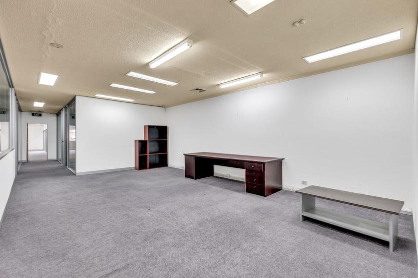 Click to view all images 1/355 High Street Northcote VIC 3070 - Image 3
