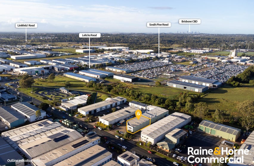 Click to view all images 1/15 Strathwyn Street Brendale QLD 4500 - Image 2