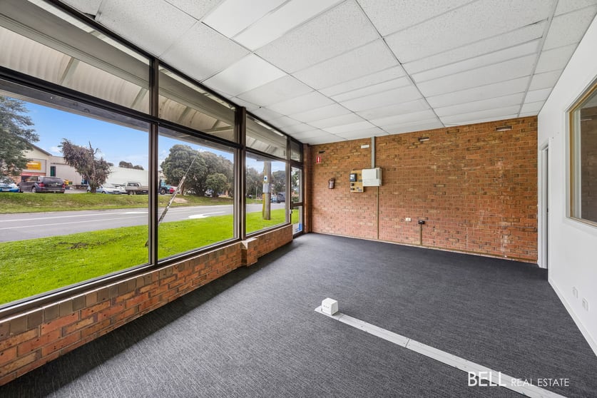 1/1605 Warburton Highway Woori Yallock VIC 3139 - Image 2