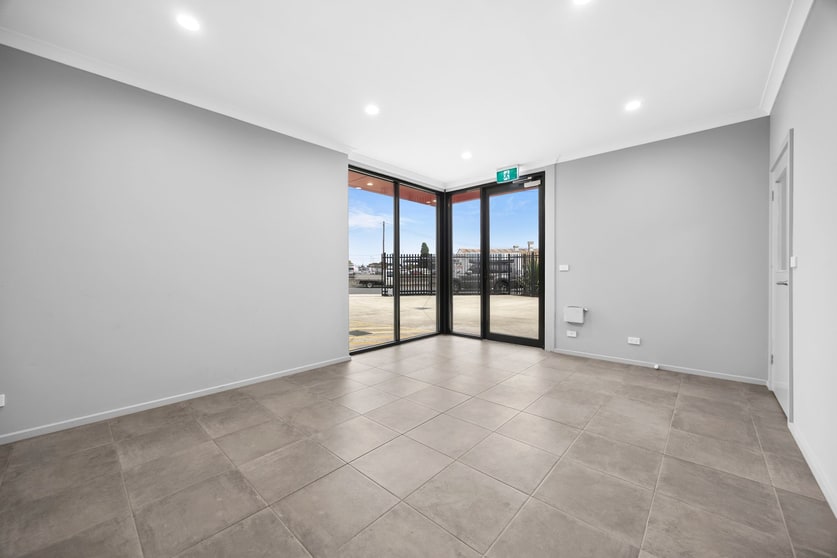 4a Cadman Terrace North Geelong VIC 3215 - Image 2
