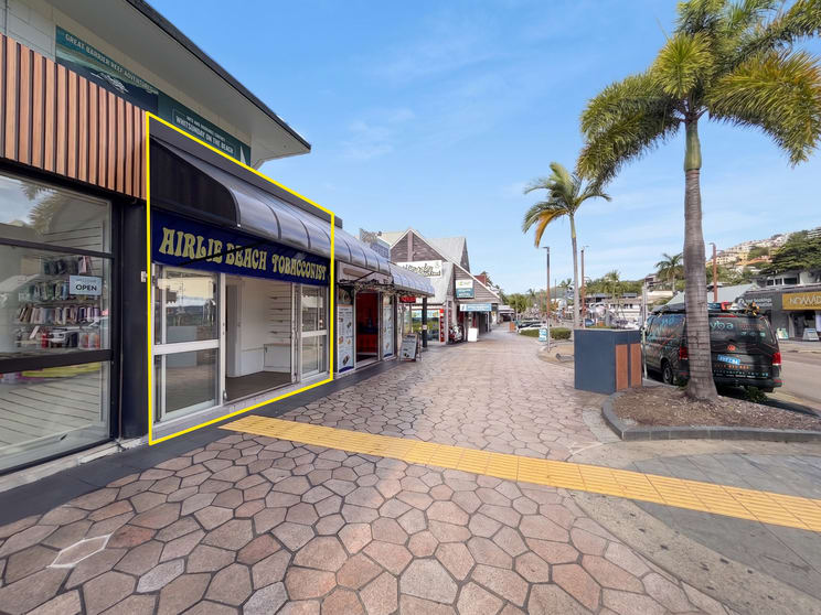 2/267 Shute Harbour Road Airlie Beach QLD 4802 - Image 1