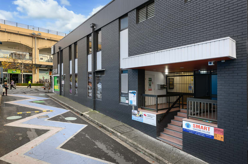 Click to view all images Suite 2/17-19 Florence Street Hornsby NSW 2077 - Image 2