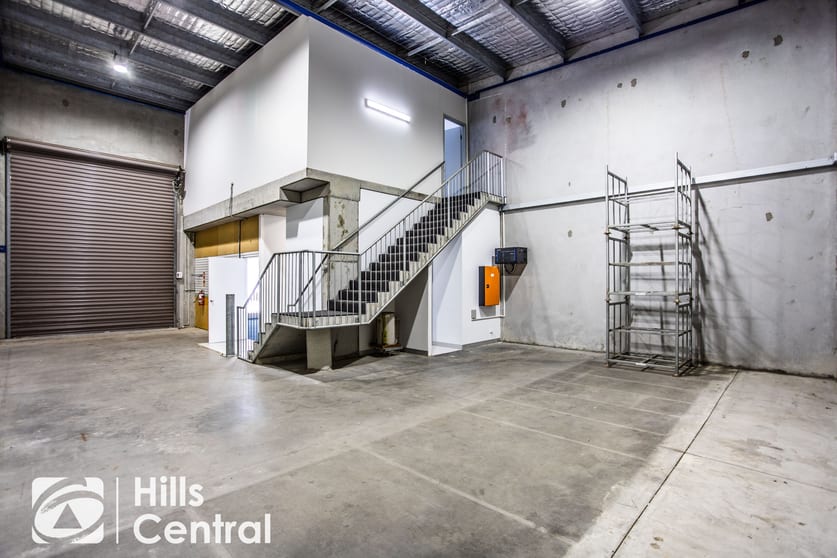Click to view all images 22/252 New Line Road Dural NSW 2158 - Image 2