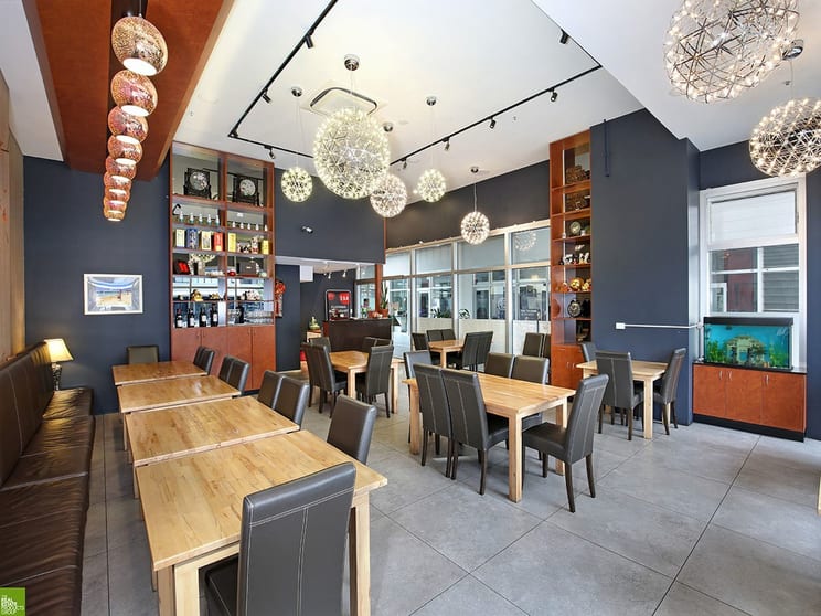 Click to view all images 7/132 Corrimal Street Wollongong NSW 2500 - Image 3