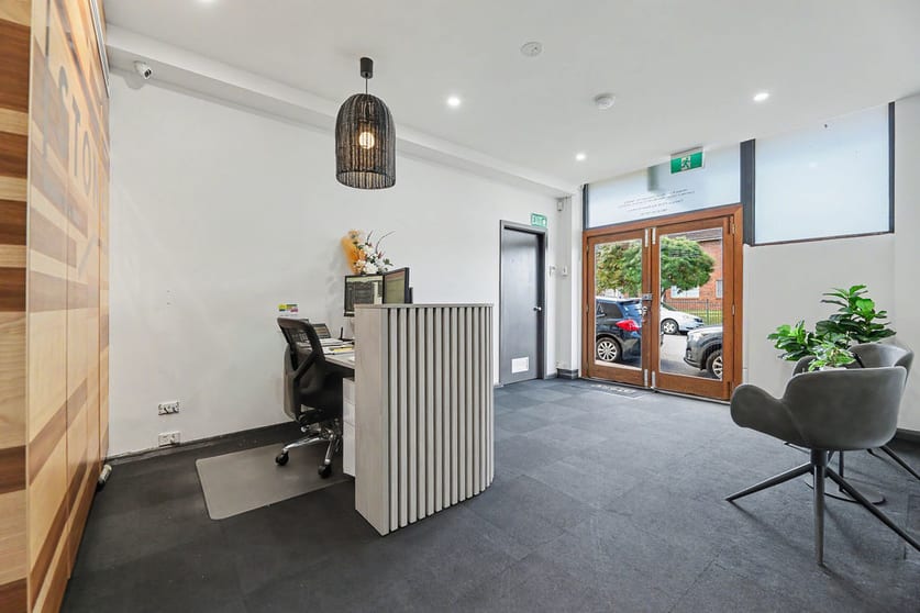 Click to view all images 2/299 George Street Windsor NSW 2756 - Image 3