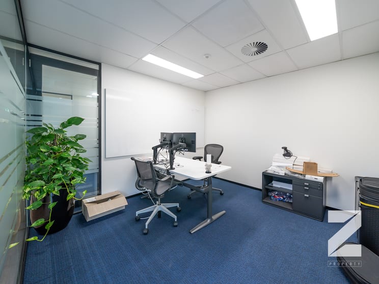 6/11 DONKIN STREET West End QLD 4101 - Image 3