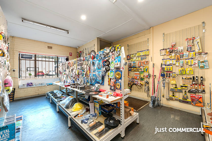 Click to view all images 19 Nelson Street Moorabbin VIC 3189 - Image 2
