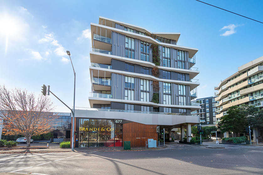 Click to view all images 677 Victoria Street Abbotsford VIC 3067 - Image 1