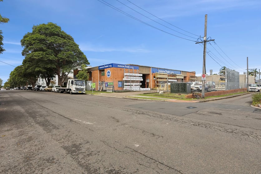 Click to view all images Brookvale NSW 2100 - Image 2