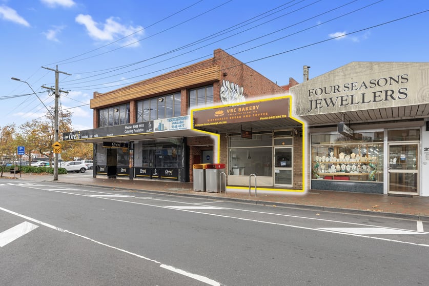 Click to view all images 35 Chester Street Oakleigh VIC 3166 - Image 2