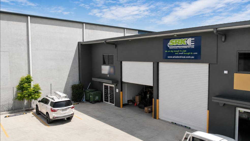 Click to view all images 8/262 Leitchs Road Brendale QLD 4500 - Image 1