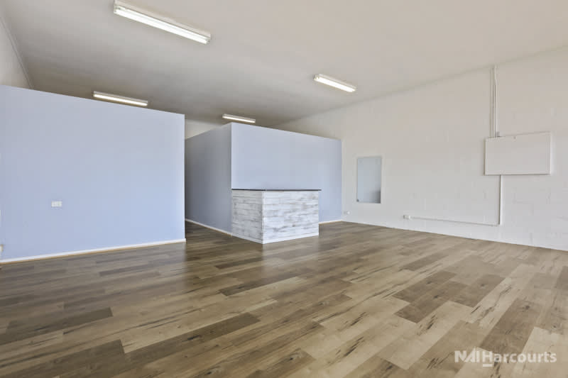 Click to view all images 40 Watsons Road Newcomb VIC 3219 - Image 3