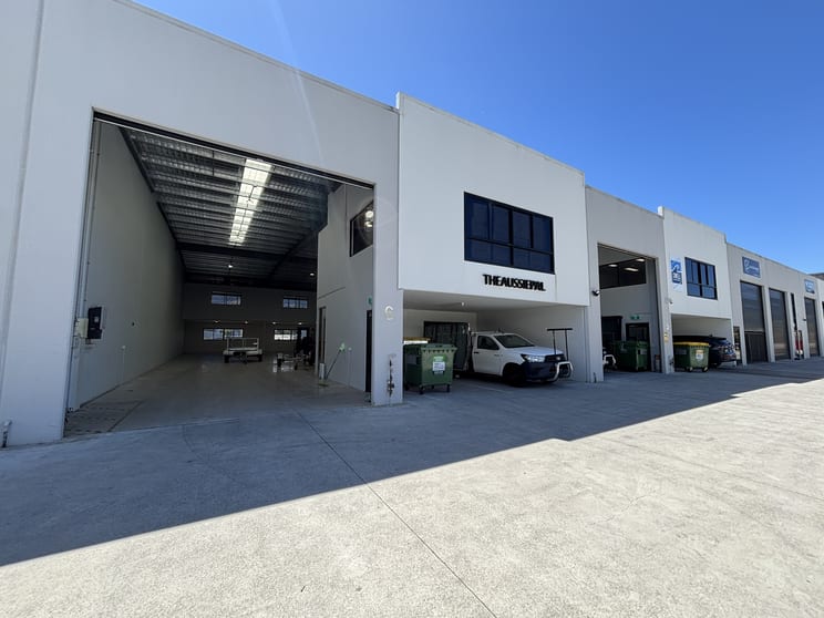 Click to view all images 6/10a Industrial Avenue Molendinar QLD 4214 - Image 1