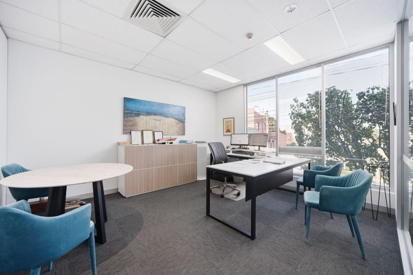 Click to view all images 917 Riversdale Road Surrey Hills VIC 3127 - Image 5