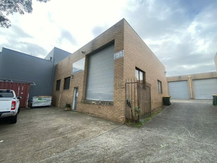Click to view all images 3/21-23 Charlescotte Avenue Punchbowl NSW 2196 - Image 1