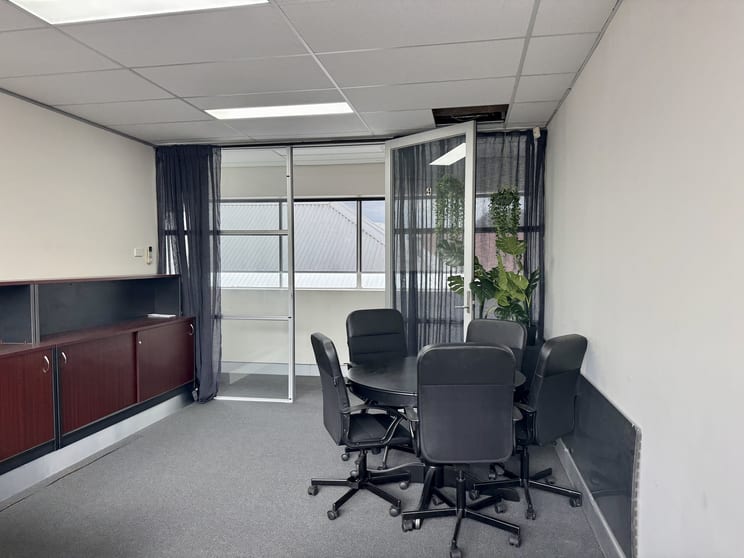 Click to view all images 104/66-70 Railway Street South Altona VIC 3018 - Image 2