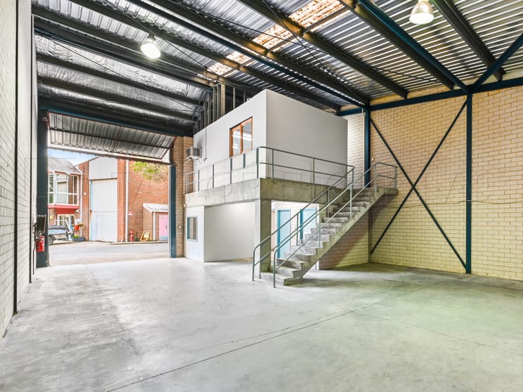 Click to view all images 9/21 Chester Street Annandale NSW 2038 - Image 2