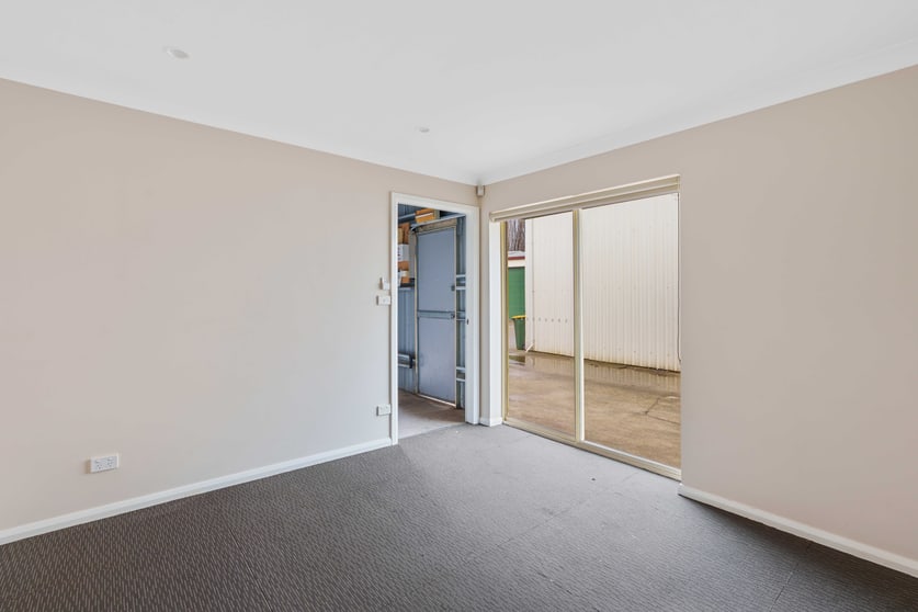Click to view all images Shed 13/19 Elsham Avenue Orange NSW 2800 - Image 3