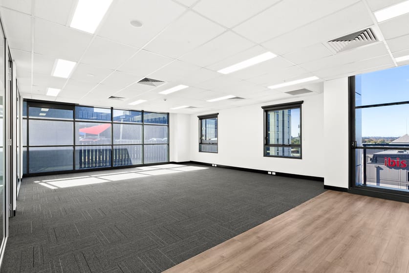 Click to view all images 7.01/289 King St Mascot NSW 2020 - Image 3