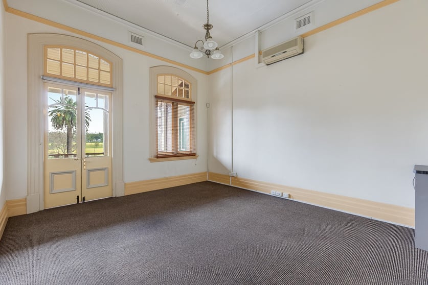 Click to view all images 7/124 Margaret Street Toowoomba City QLD 4350 - Image 2