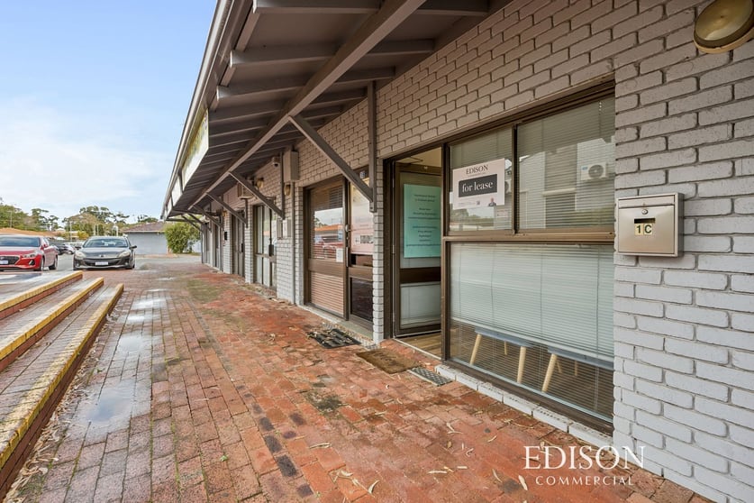 Click to view all images 1C/73 Gibson Avenue Padbury WA 6025 - Image 2