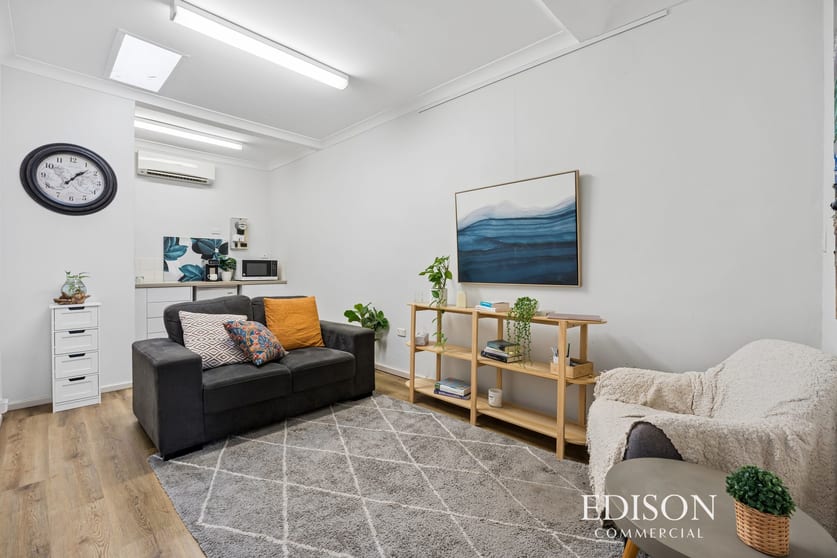 Click to view all images 1C/73 Gibson Avenue Padbury WA 6025 - Image 1