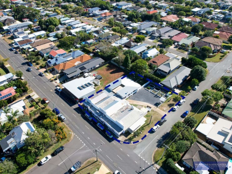 Click to view all images 1/52-58 King Street Woody Point QLD 4019 - Image 3