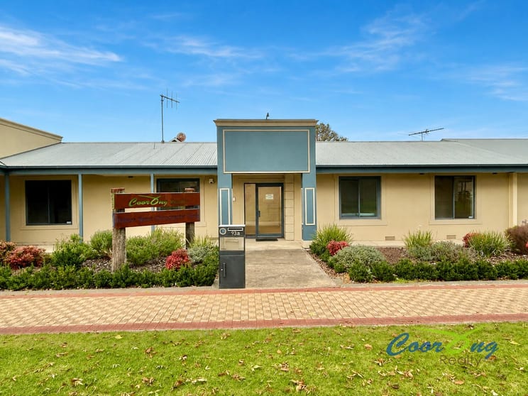 Click to view all images 93A Railway Terrace Tailem Bend SA 5260 - Image 1