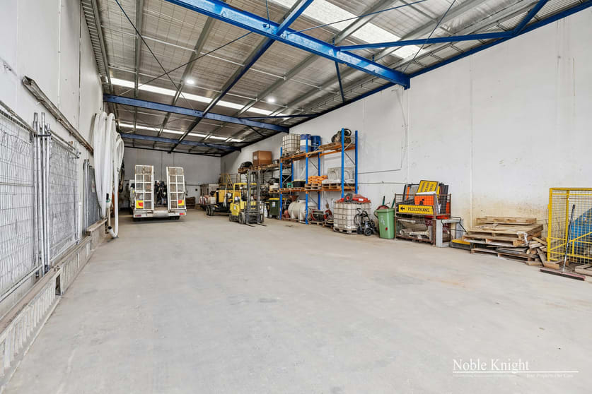 Click to view all images 27/70-72 Cave Hill Road Lilydale VIC 3140 - Image 2