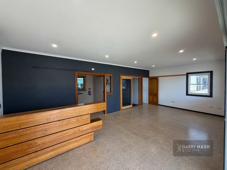 Click to view all images 4 - 6 Gibson Street Wangaratta VIC 3677 - Image 3