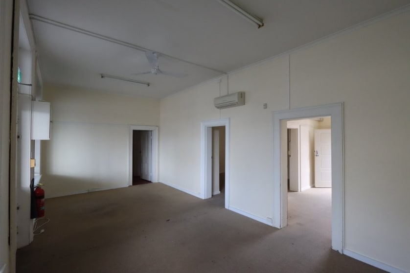 Click to view all images 41 Comur Street Yass NSW 2582 - Image 3