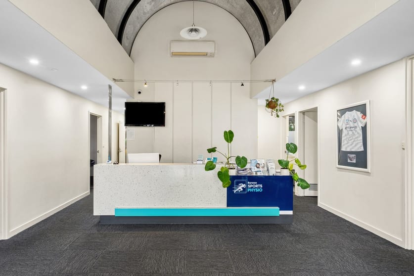 Click to view all images 30 Bellerine Street Geelong VIC 3220 - Image 2