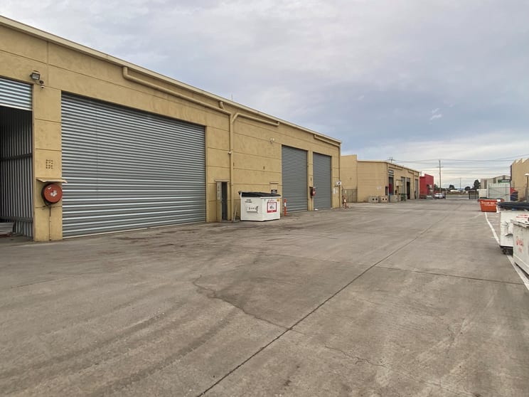 Click to view all images Unit 6, 151 Dohertys Road Laverton North VIC 3026 - Image 3
