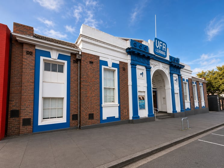 Click to view all images 78 Yarra street Geelong VIC 3220 - Image 2