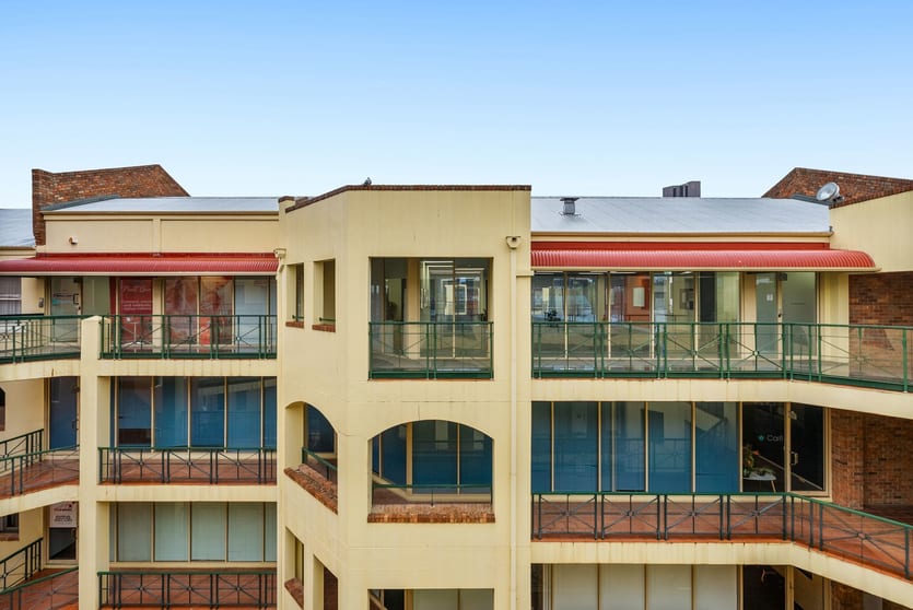 Click to view all images 69 & 70/255 Drummond Street Carlton VIC 3053 - Image 1