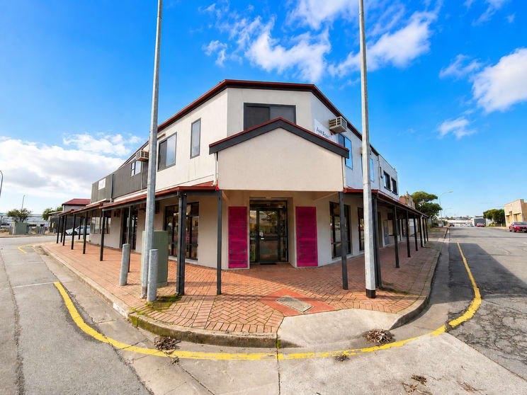 Click to view all images Shop 3/2-4 King Street Port Lincoln SA 5606 - Image 1