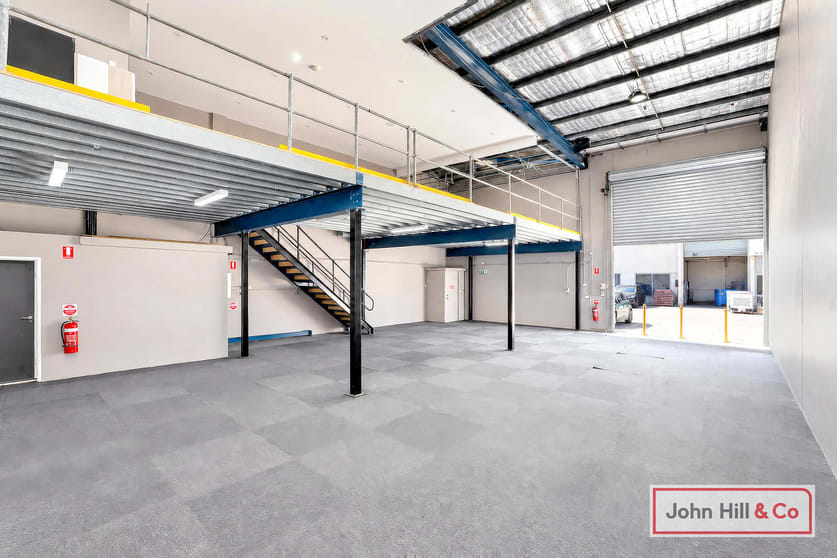 Click to view all images 1/2A Burrows Road St Peters NSW 2044 - Image 2