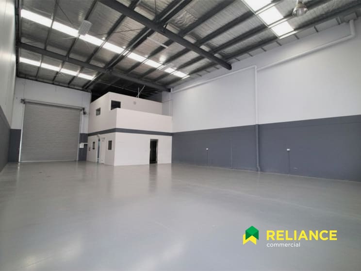 Click to view all images 25A Yellowbox Drive Craigieburn VIC 3064 - Image 2