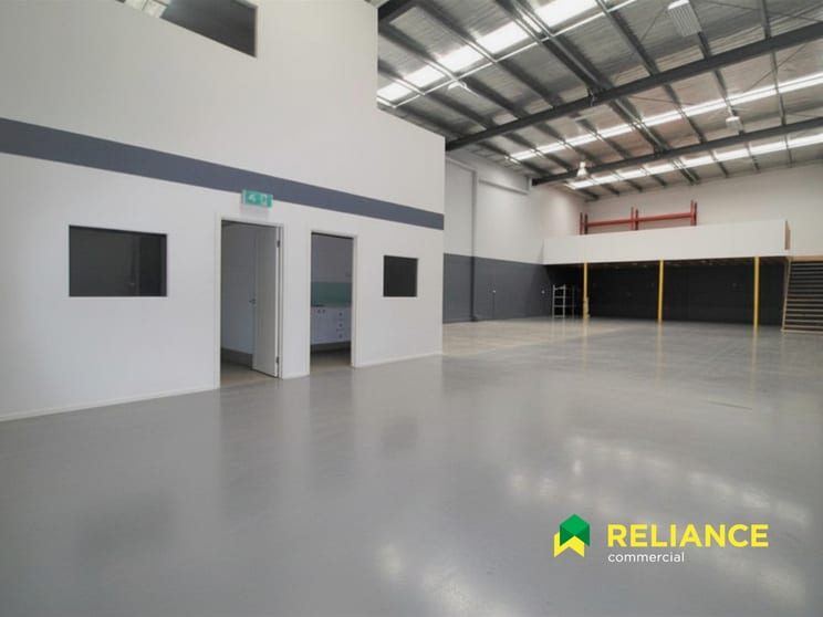 Click to view all images 25A Yellowbox Drive Craigieburn VIC 3064 - Image 3