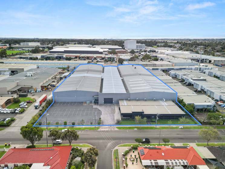 Click to view all images 11-21 Bunney Road Oakleigh South VIC 3167 - Image 2