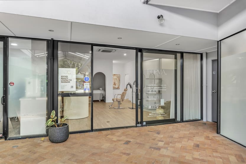 Click to view all images 3/34 Sunshine Beach Road Noosa Heads QLD 4567 - Image 3