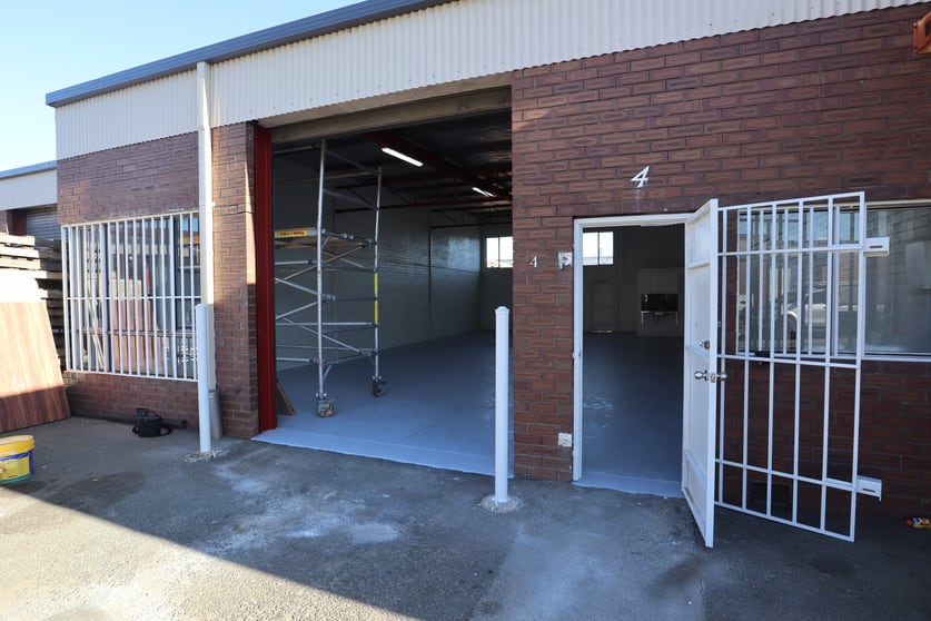 Click to view all images Unit 4/11 Milford Street East Victoria Park WA 6101 - Image 2