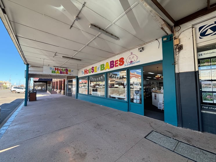 98 Hannan Street Kalgoorlie WA 6430 - Image 1
